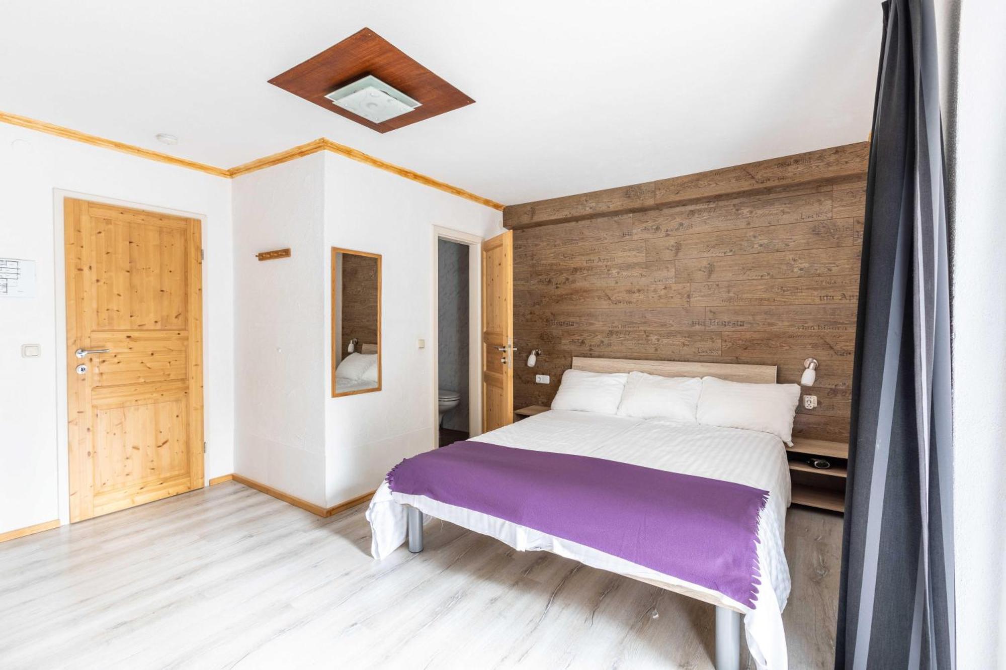 Hartkaiser Rooms And Apartments เอลล์เมา ภายนอก รูปภาพ