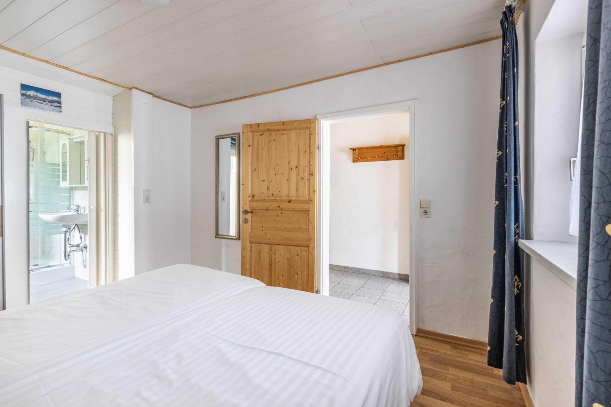 Hartkaiser Rooms And Apartments เอลล์เมา ภายนอก รูปภาพ