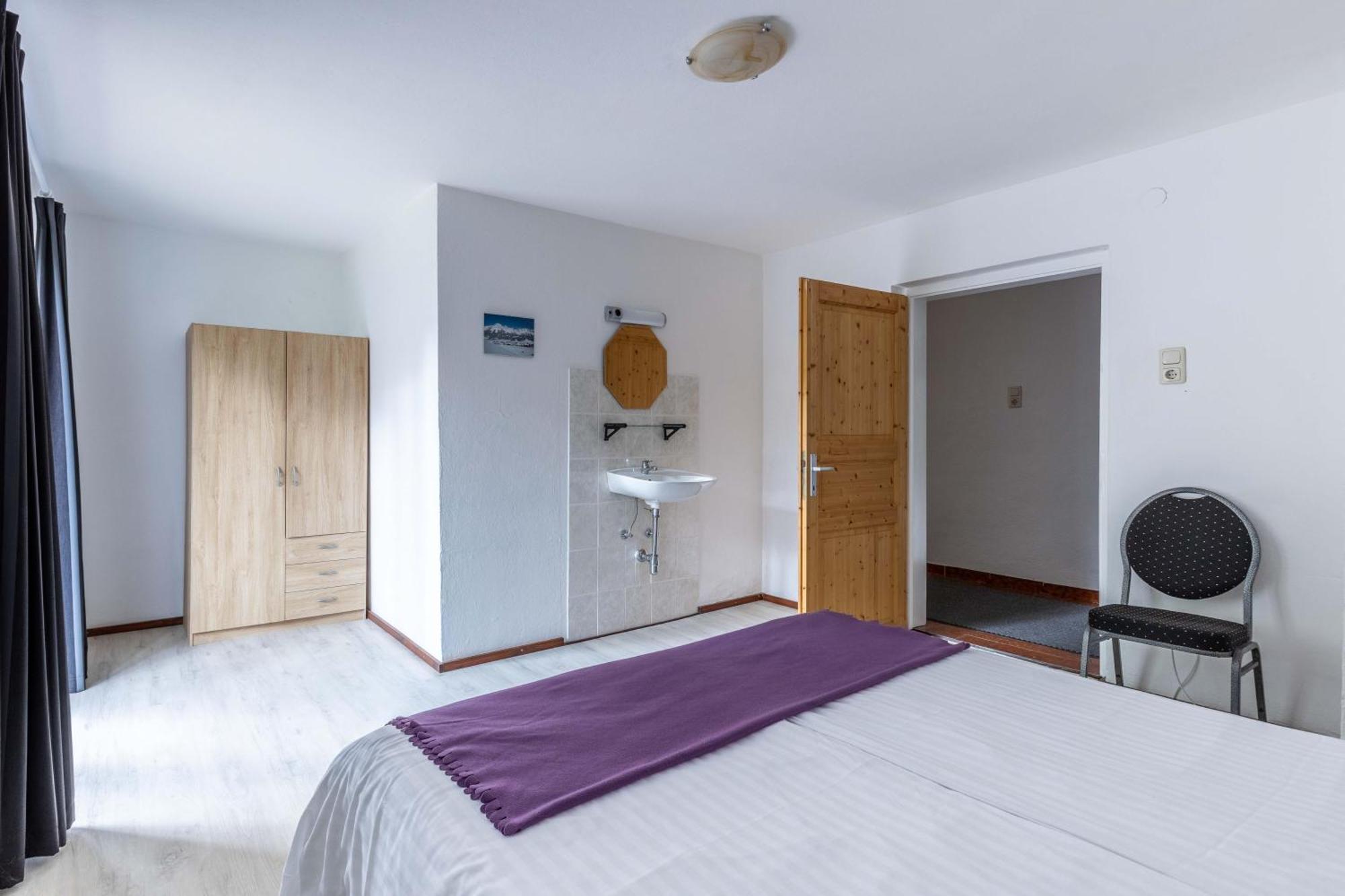 Hartkaiser Rooms And Apartments เอลล์เมา ภายนอก รูปภาพ
