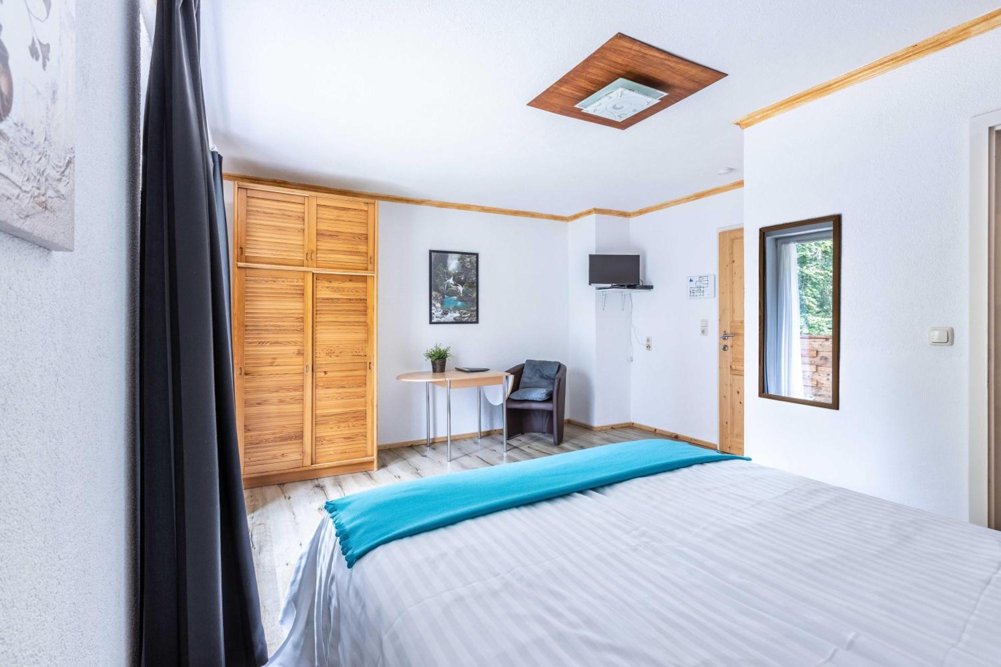 Hartkaiser Rooms And Apartments เอลล์เมา ภายนอก รูปภาพ